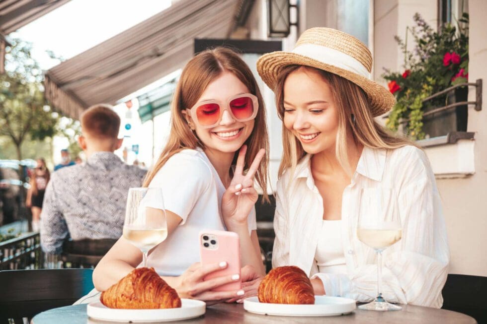 Travel Blog Post Ideas for Travel Bloggers - Blogging Guide